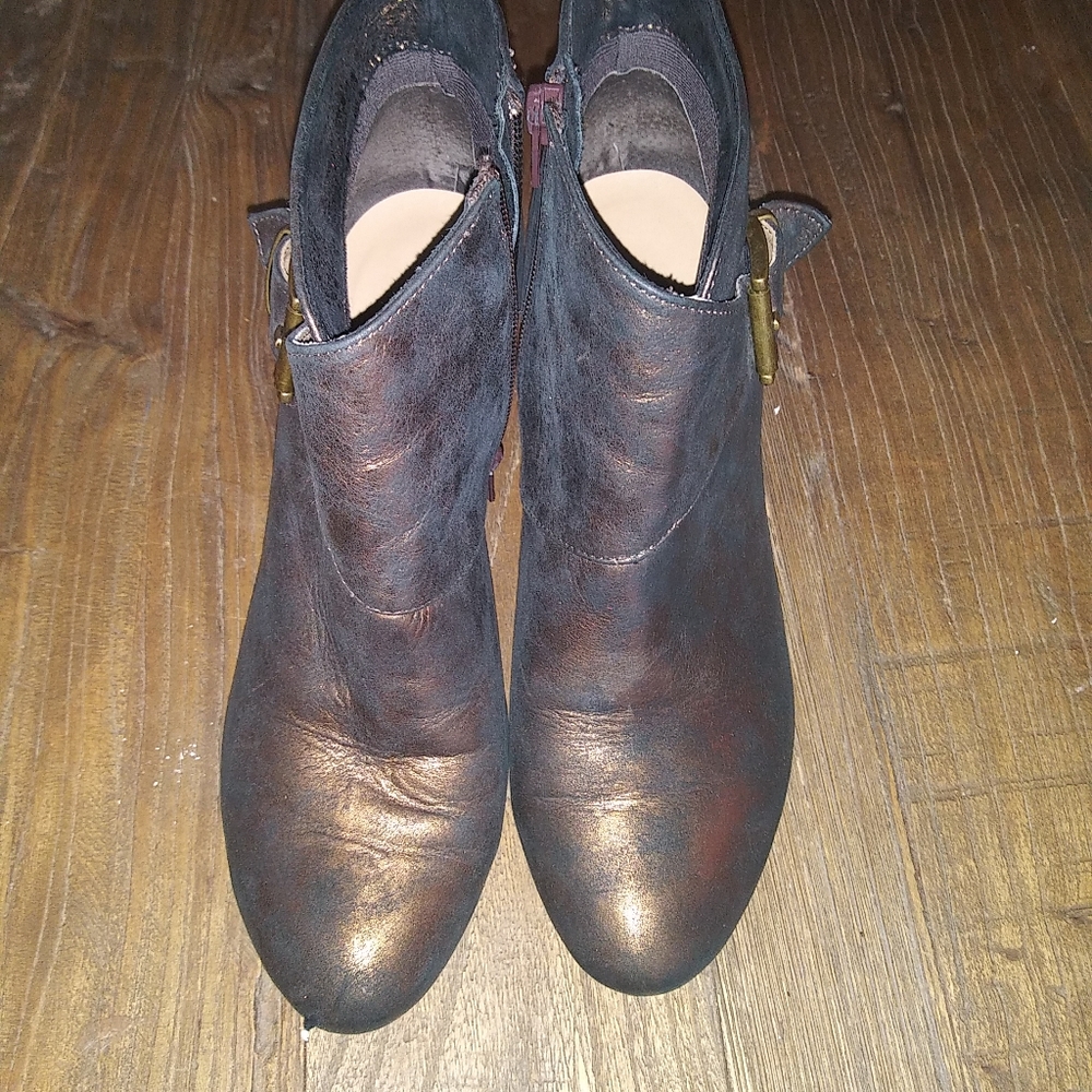 Vaneli Metallic Ankle Buckle Boots
